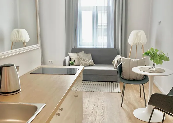 By Old Town 2 Apartment